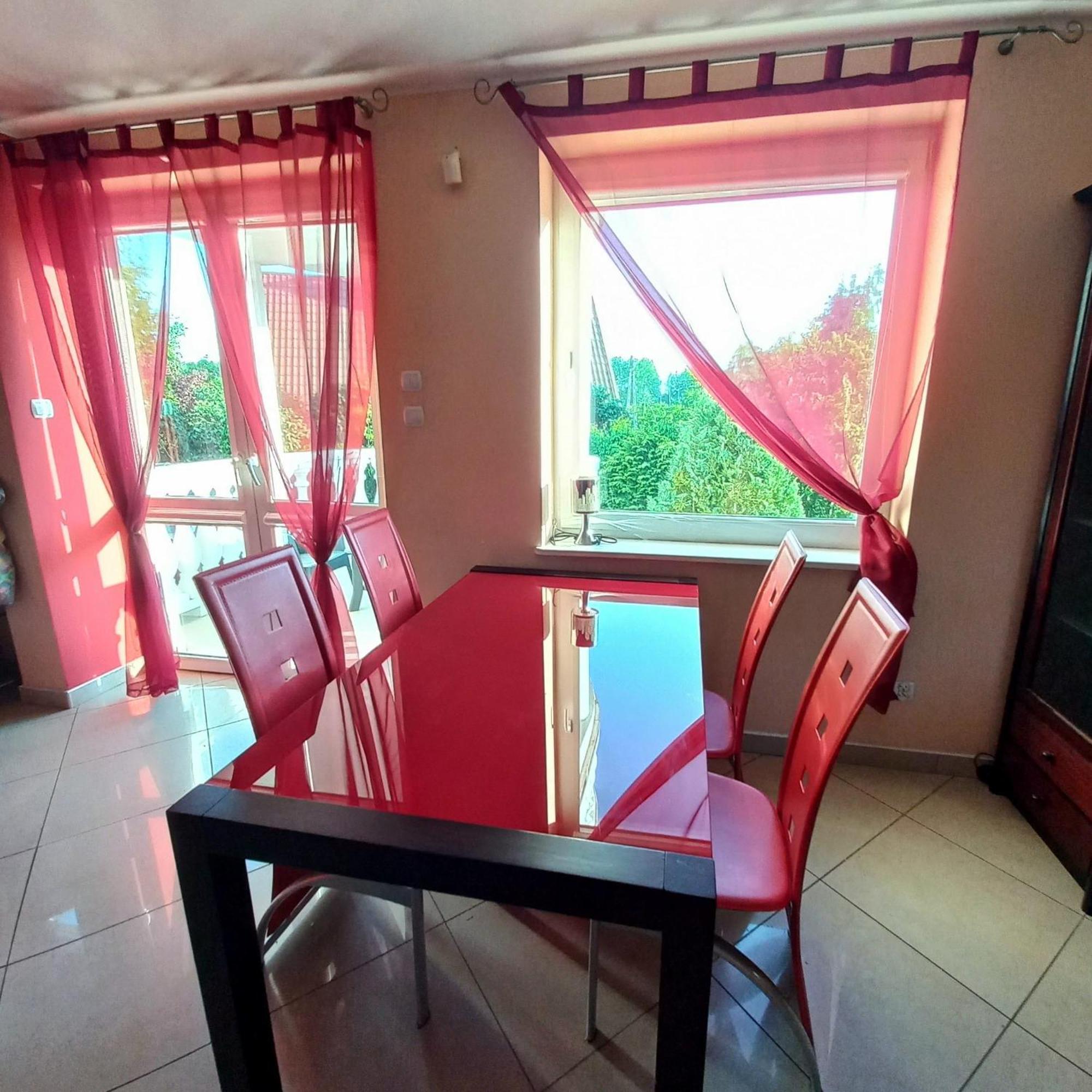 Apartamenty Junona Nad Morzem, W Domu Z Ogrodem, Obok Stegna I Jantar Junoszyno Kültér fotó